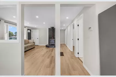 11 Matthew Street, Lisbon, ME 04250 - Photo 9