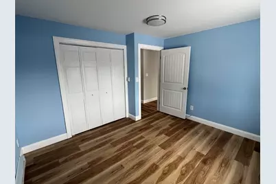 595 Main Street, Lincoln, ME 04457 - Photo 9