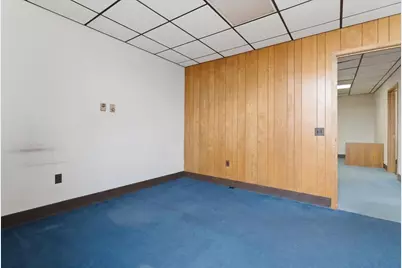35 Ash Street #4, Lewiston, ME 04240 - Photo 77