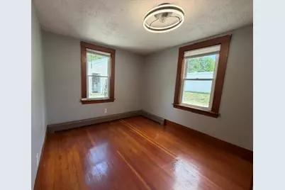 98 Rochester Street, Berwick, ME 03901 - Photo 13