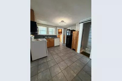 98 Rochester Street, Berwick, ME 03901 - Photo 7