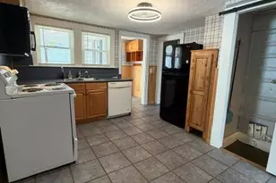 98 Rochester St, Berwick, ME 03901 - Photo 7
