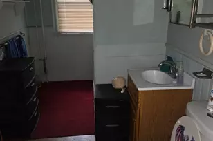 99 College St, Lewiston, ME 04240 - Photo 5