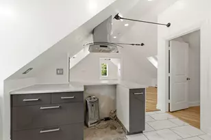 481 Danforth St, Portland, ME 04102 - Photo 31
