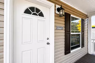 15 Colonial Dr, Lisbon, ME 04252 - Photo 5