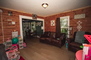 54 Chaplin St, Rumford, ME 04276 - Photo 9