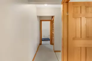88 Gurney St, Rockport, ME 04856 - Photo 17