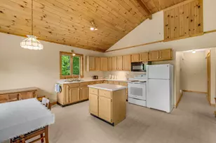 88 Gurney St, Rockport, ME 04856 - Photo 9