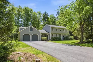 33 Hemlock Rd, Brunswick, ME 04011 - Photo 1