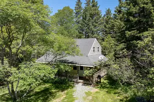 27 Spofford Dr, Deer Isle, ME 04627 - Photo 33