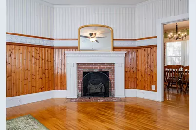 57 Washington Street, Rumford, ME 04276 - Photo 9