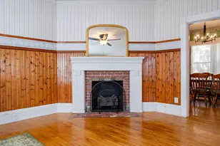 57 Washington St, Rumford, ME 04276 - Photo 9