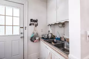 20 Sawyer St, Portland, ME 04103 - Photo 39