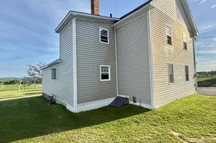 18 Talbot Rd, Madawaska, ME 04773 - Photo 9