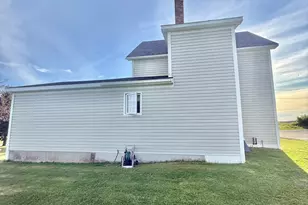18 Talbot Rd, Madawaska, ME 04773 - Photo 13