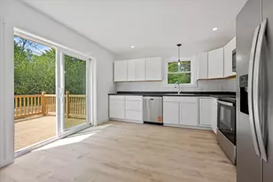 288 Elm St, Brewer, ME 04412 - Photo 9