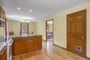 22 Crestwood Dr, Westbrook, ME 04092 - Photo 7