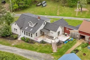 135 Crockett Rd, Dexter, ME 04930 - Photo 1