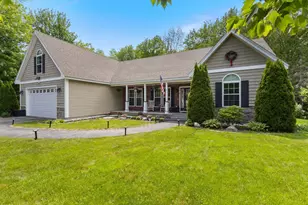 6 Stanley St, Old Orchard Beach, ME 04064 - Photo 3