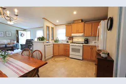 45 Woodside Drive, Lisbon, ME 04250 - Photo 17