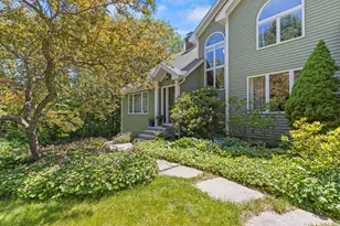 55 Higgins Ln, South Portland, ME 04106 - Photo 5