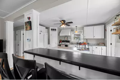 47 Violette Avenue, Waterville, ME 04901 - Photo 9