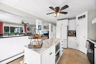 47 Violette Ave, Waterville, ME 04901 - Photo 5