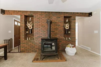 7 1st Street, Lisbon, ME 04252 - Photo 11