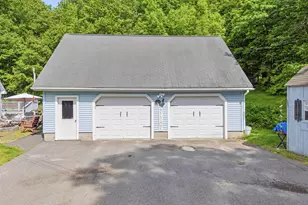 1079 Gardiner Rd, Wiscasset, ME 04578 - Photo 37