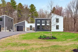 672 Danville Corner Rd, Auburn, ME 04210 - Photo 3