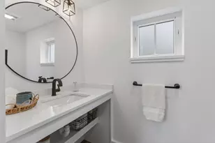 672 Danville Corner Rd, Auburn, ME 04210 - Photo 35