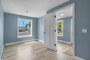 153 Spring St, Lewiston, ME 04240 - Photo 25