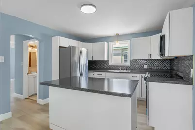 153 Spring Street, Lewiston, ME 04240 - Photo 9