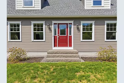 32 Beechwood Drive, Topsham, ME 04086 - Photo 5