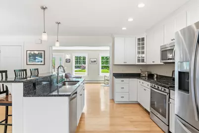 32 Beechwood Drive, Topsham, ME 04086 - Photo 11
