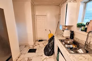 22 Wood St, Lewiston, ME 04240 - Photo 11