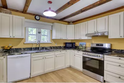 23 School Street, Stonington, ME 04681 - Photo 5