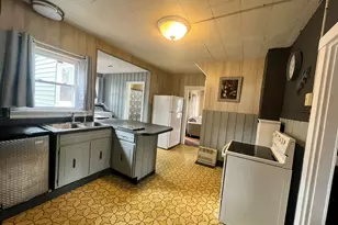 18A Garfield St, Saco, ME 04072 - Photo 5