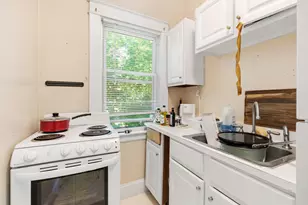 7 Huntress St, Portland, ME 04102 - Photo 19
