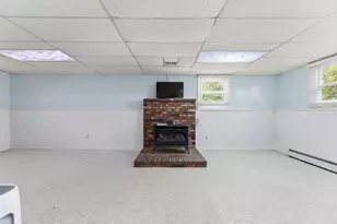 95 Raymond Hill Rd, Raymond, ME 04071 - Photo 25