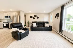 28 Coe St, Auburn, ME 04210 - Photo 7