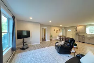 28 Coe St, Auburn, ME 04210 - Photo 9