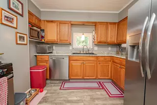 118 Summer St, Dover Foxcroft, ME 04426 - Photo 7