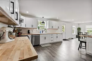 128 Boots and Saddle Rd, Palermo, ME 04354 - Photo 15
