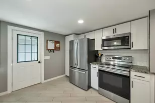 9 Elm St, North Berwick, ME 03906 - Photo 7