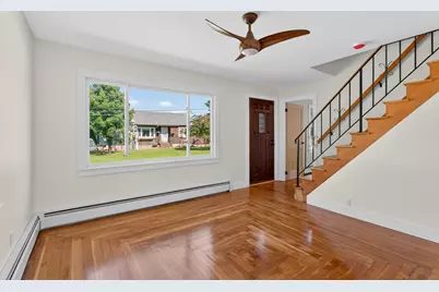 13 Melvin Avenue, Old Orchard Beach, ME 04064 - Photo 11