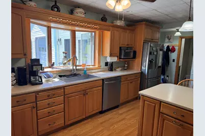 30 Benjamin Street, Mars Hill, ME 04758 - Photo 11