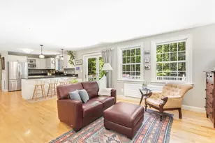 25 Olivia Ln, Cumberland, ME 04021 - Photo 13