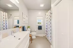 4 Leeward Mdws, Biddeford, ME 04005 - Photo 19