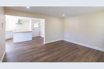 863 Minot Avenue, Auburn, ME 04210 - Photo 9